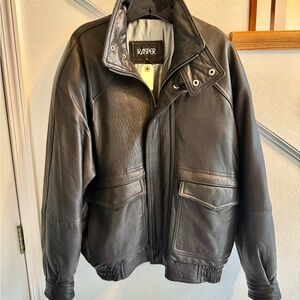 Kasper lamb leather Black Bomber Jacket with Stand-Up Collar very heavy.